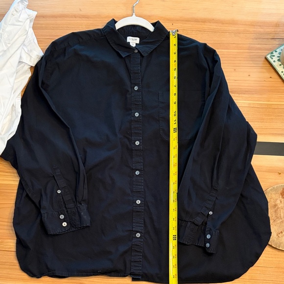 J. Crew 2 Shirt Bundle - 2X Black and White Cotton Tunic Button Down Shirts - Picture 3 of 10